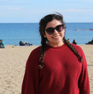 Meet your Posher, Elise